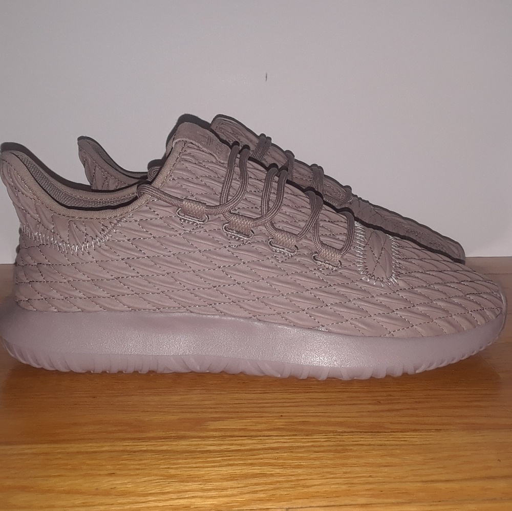 NWT Adidas Tubular Shadow